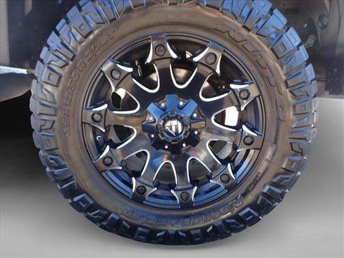 Used 2017 Toyota Tundra SR5 image 7