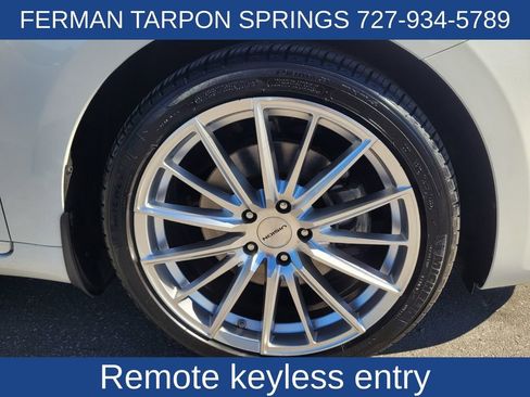 Used 2019 Kia Cadenza Technology image 13