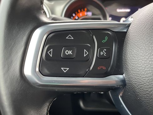 Used 2021 Jeep Wrangler Unlimited Sahara w/ Dual Top Group image 29