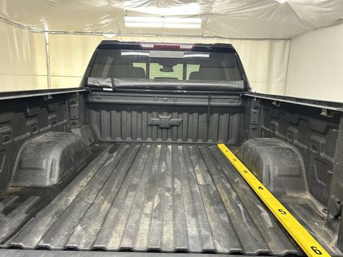 Used 2024 Chevrolet Silverado 1500 RST w/ Redline Edition AWD/4WD image 22
