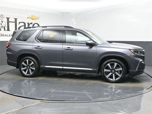 Used 2025 Honda Pilot Touring image 49