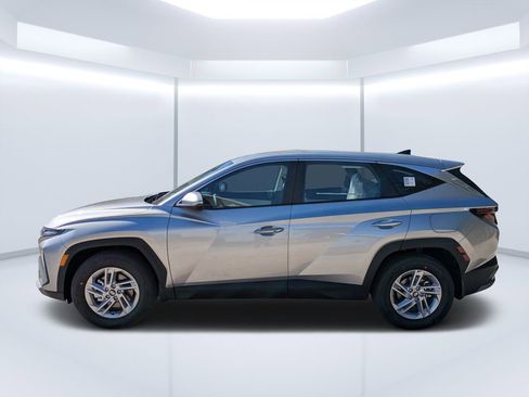 New 2026 Hyundai Tucson SE image 6