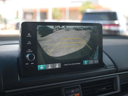 Used 2023 Honda Pilot EX-L image 23