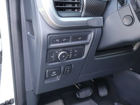 Used 2022 Ford F150 Raptor w/ Equipment Group 801A High AWD/4WD image 19