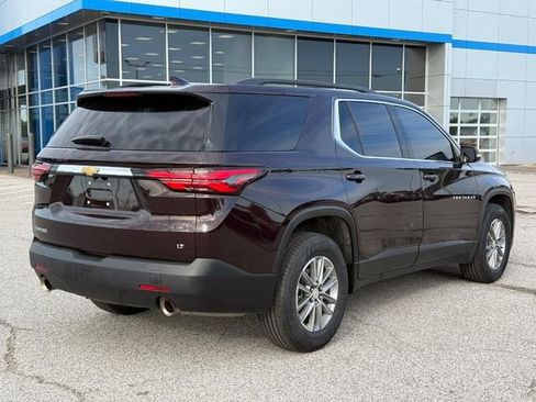 Used 2023 Chevrolet Traverse LT FWD image 5