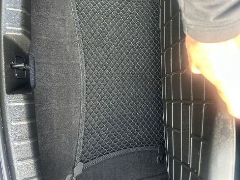 Used 2017 BMW 330i xDrive Sedan image 13