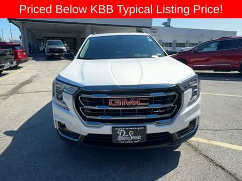 Used 2023 GMC Terrain AT4 w/ LPO, Floor Liner Package AWD/4WD image 3
