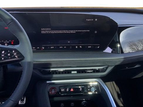 New 2025 Audi SQ5 Premium Plus image 6