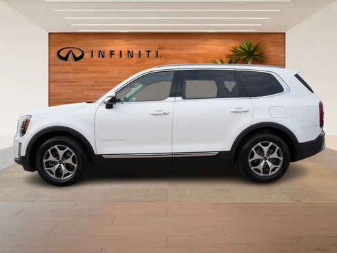 Used 2020 Kia Telluride EX image 4