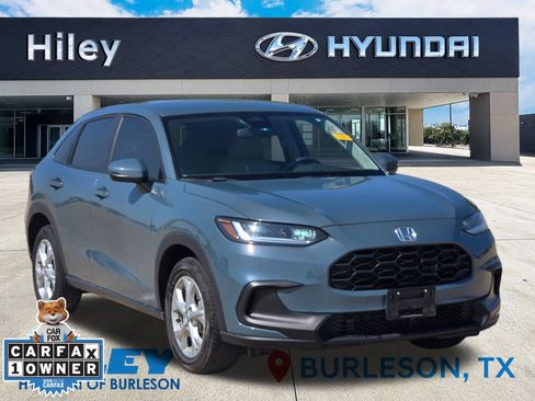 Used 2025 Honda HR-V LX image 2