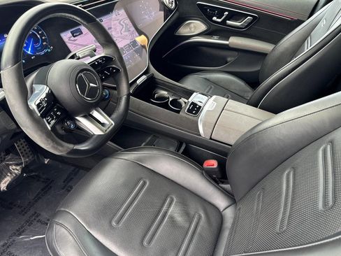Certified 2022 Mercedes-Benz EQS AMG 4MATIC image 22