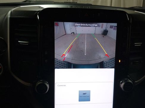 Used 2025 RAM 2500 Big Horn image 36