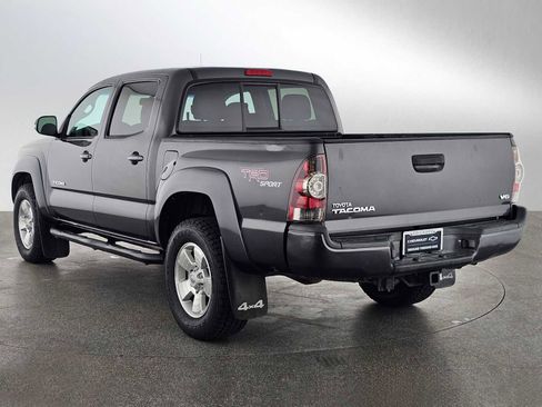 Used 2013 Toyota Tacoma 4x4 Double Cab w/ TRD Sport Pkg image 5