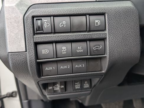 Used 2024 Toyota Tacoma 4x4 Double Cab Hybrid image 21