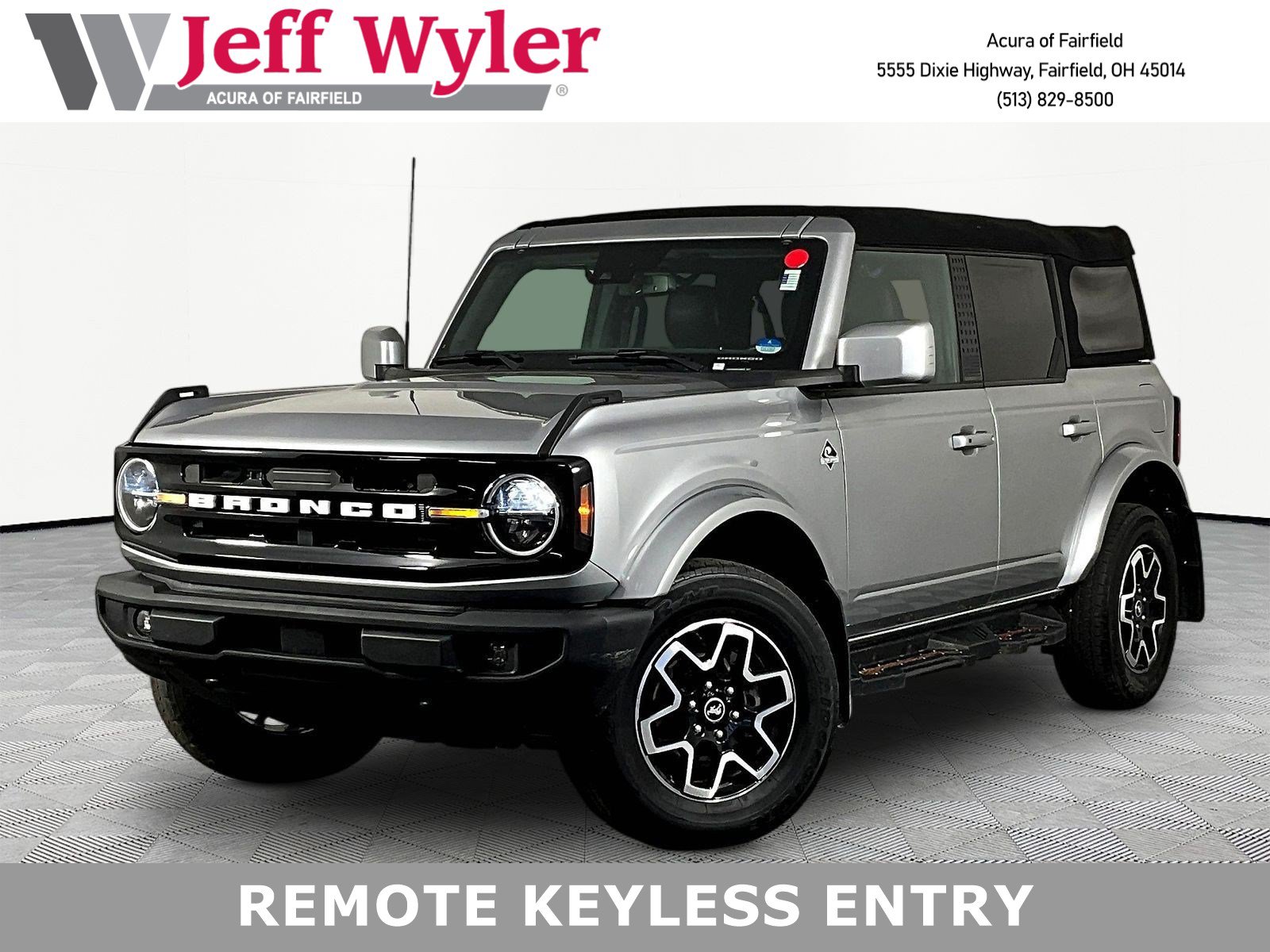 Used 2023 Ford Bronco Outer Banks AWD/4WD image 1