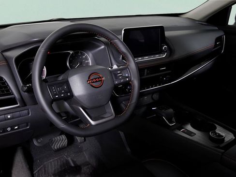 Used 2025 Nissan Rogue SV w/ Rock Creek Premium Package image 14