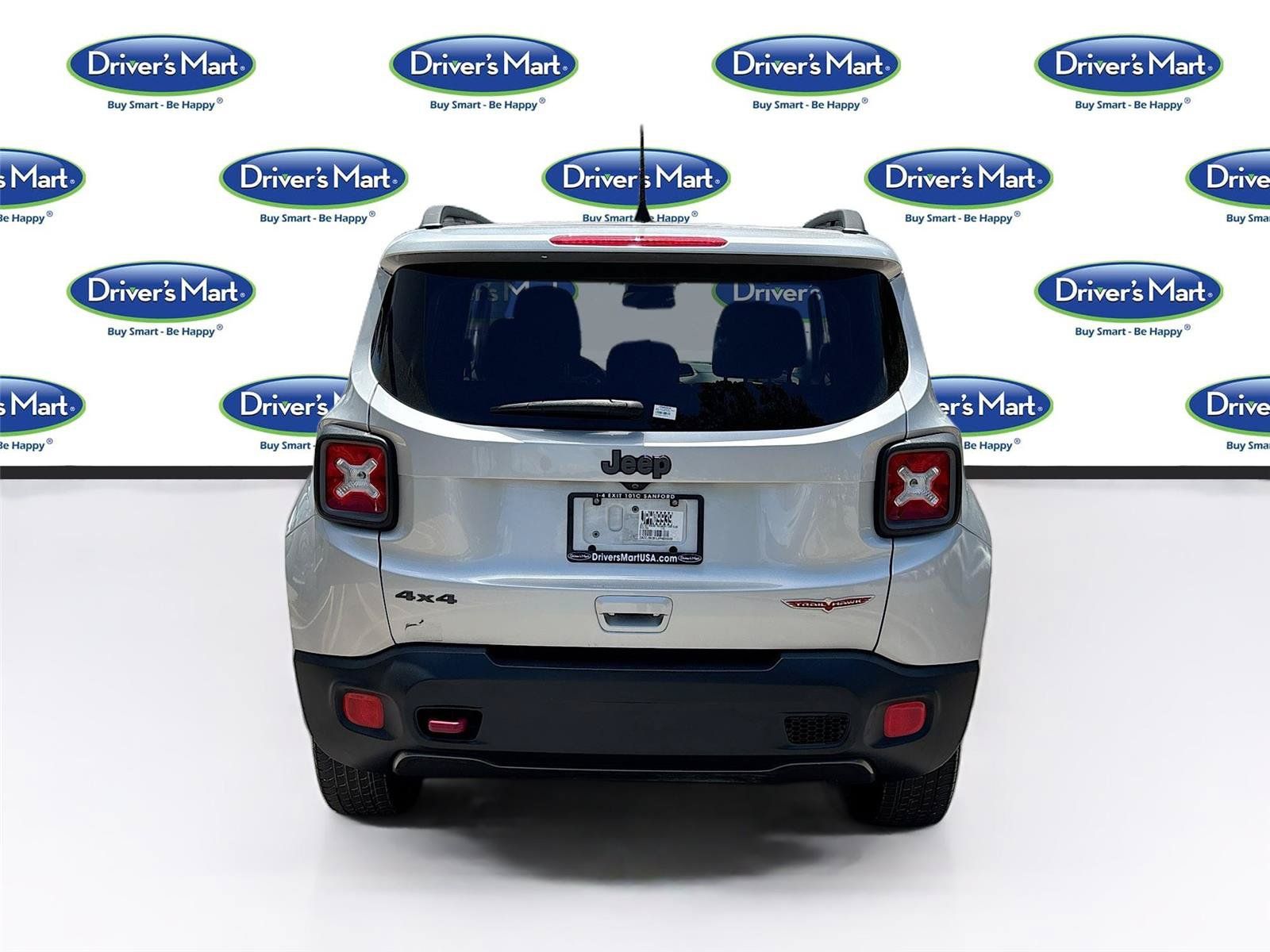Used 2018 Jeep Renegade Trailhawk w/ UConnect 8.4 Nav Group AWD/4WD image 6