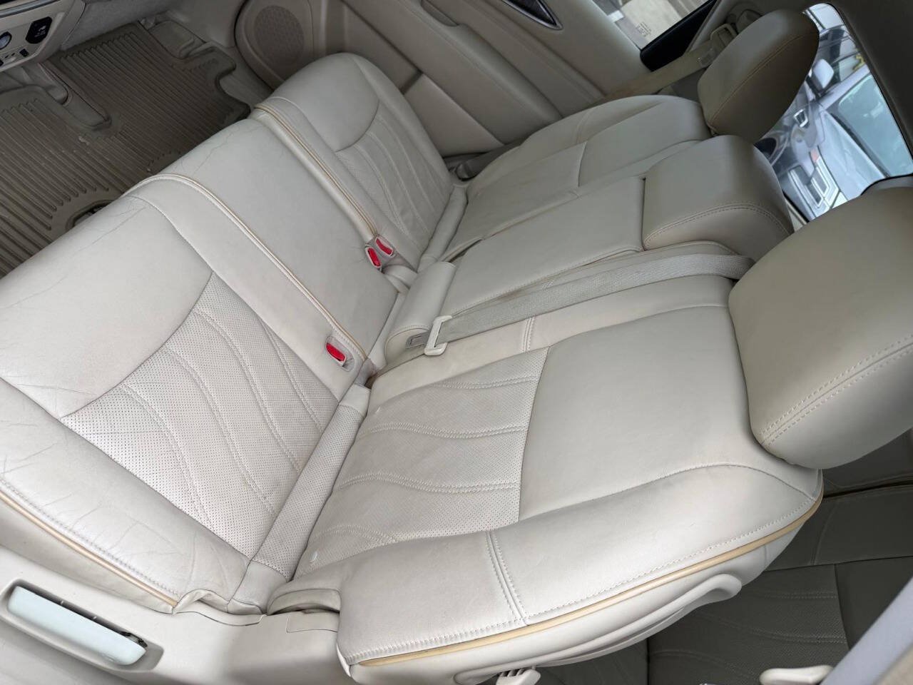 Used 2013 INFINITI JX35 AWD w/ Premium Pkg image 10