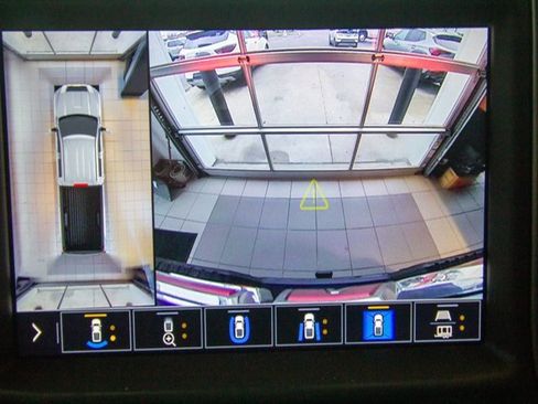 Used 2022 GMC Sierra 2500 Denali image 14