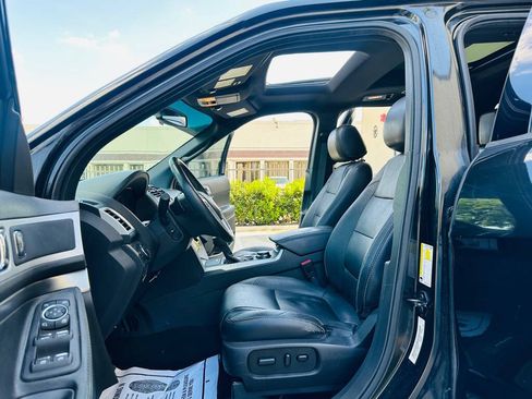 Used 2015 Ford Explorer Sport w/ Equipment Group 401A AWD/4WD image 12