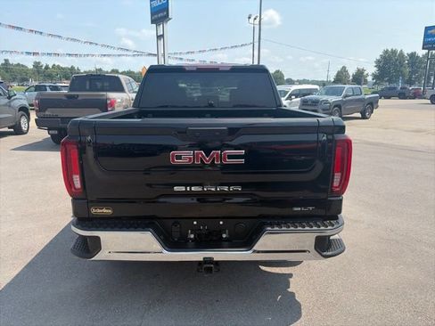 Used 2026 GMC Sierra 1500 SLT AWD/4WD image 5