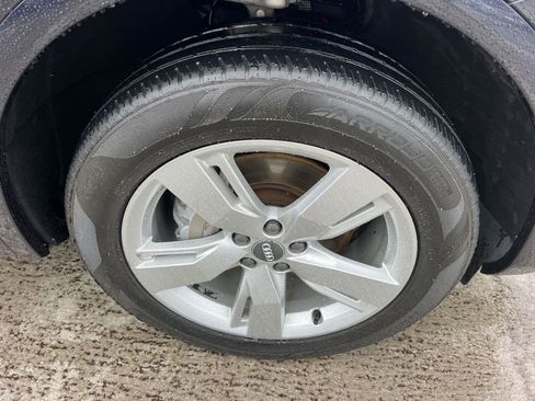 Used 2019 Audi Q5 2.0T Premium Plus w/ Premium Plus Package image 12