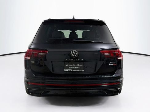 Used 2023 Volkswagen Tiguan SE R-Line AWD/4WD image 6