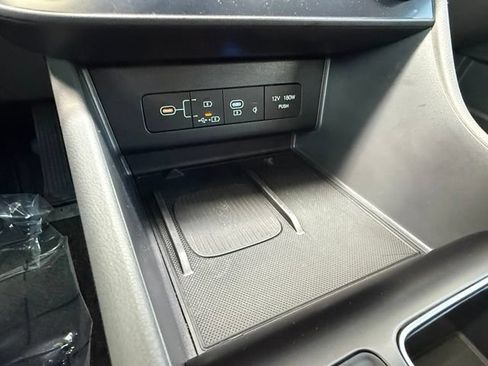 Used 2025 Hyundai Sonata SEL FWD image 27