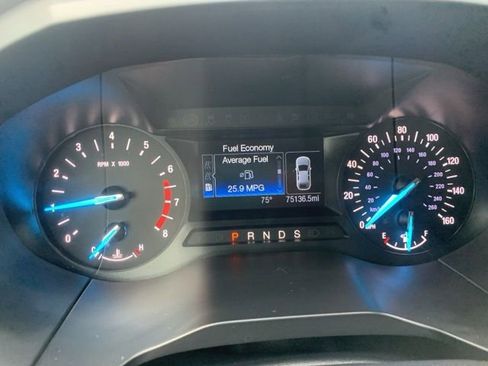 Used 2020 Ford Edge SE image 13