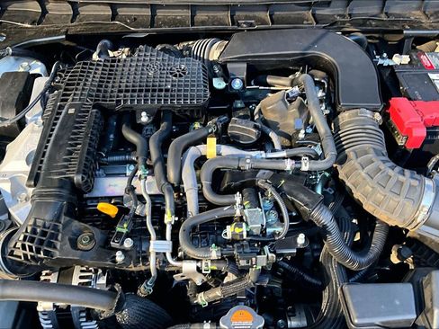 Certified 2023 Nissan Altima 2.0 SR image 32