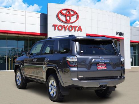 Used 2023 Toyota 4Runner SR5 Premium w/ Moonroof Package RWD image 3