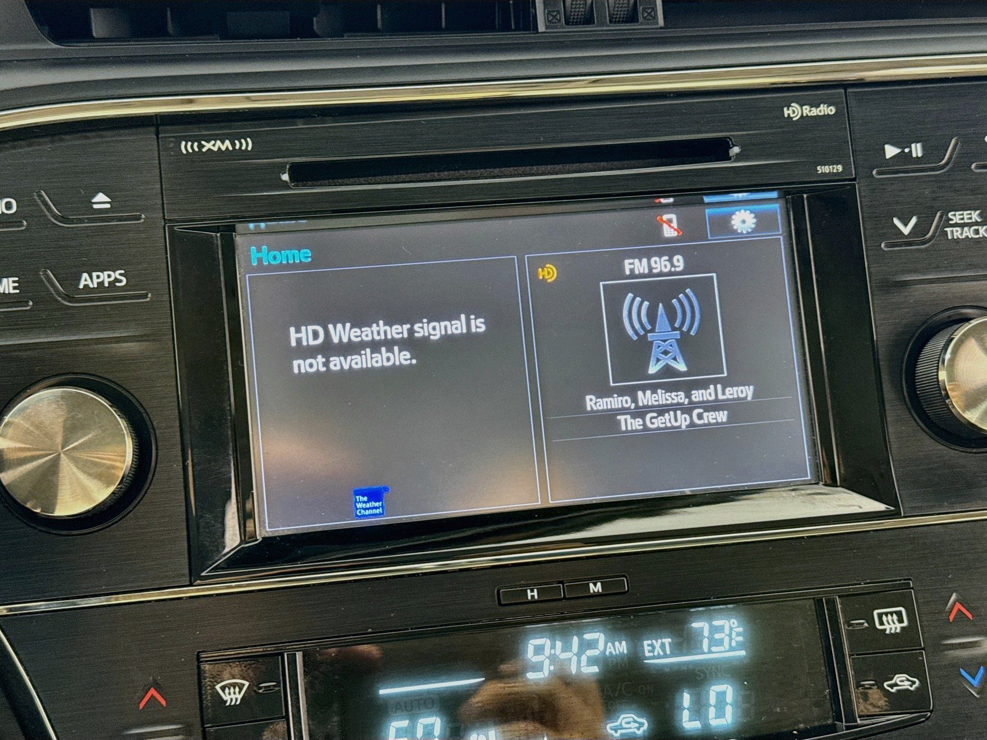 Used 2016 Toyota Avalon XLE Plus FWD image 16