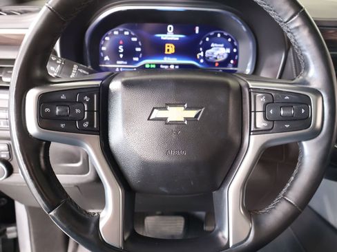 Used 2023 Chevrolet Tahoe LT w/ Luxury Package AWD/4WD image 3