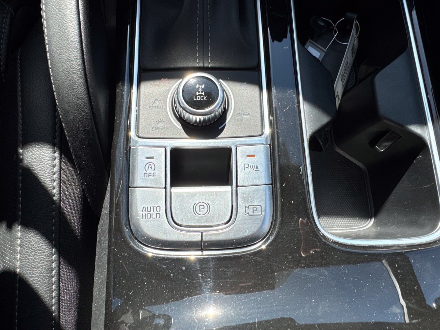 Used 2025 Kia Telluride SX X-Line AWD/4WD image 30