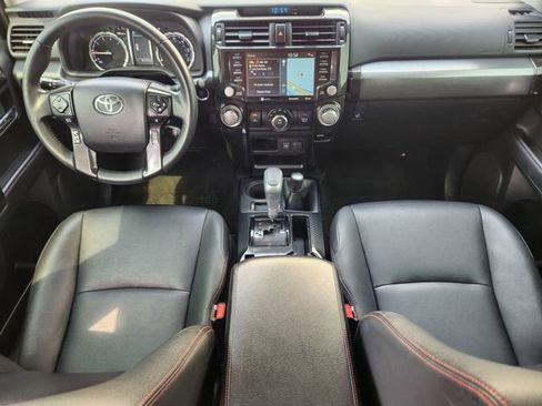 Used 2020 Toyota 4Runner TRD Off-Road Premium w/ Moonroof Package AWD/4WD image 13