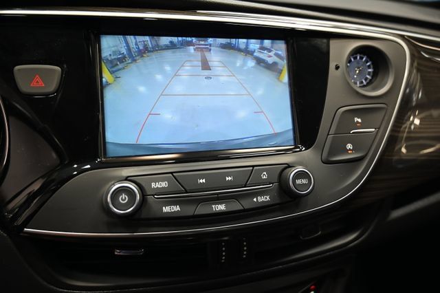 Used 2020 Buick Envision Essence AWD/4WD image 16