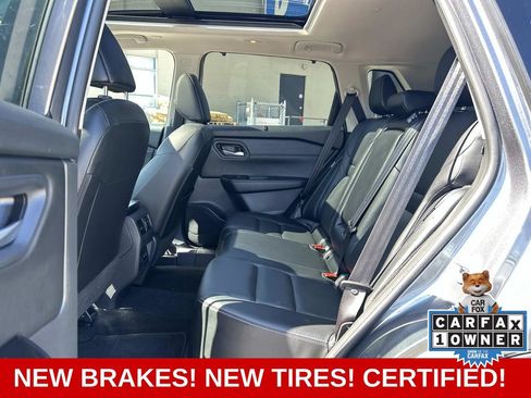 Certified 2024 Nissan Rogue SL w/ SL Premium Package AWD/4WD image 15