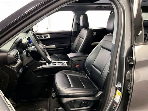 Certified 2023 Ford Explorer XLT w/ Equipment Group 202A AWD/4WD image 24
