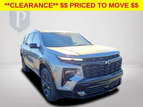 New 2026 Chevrolet Traverse RS FWD image 14
