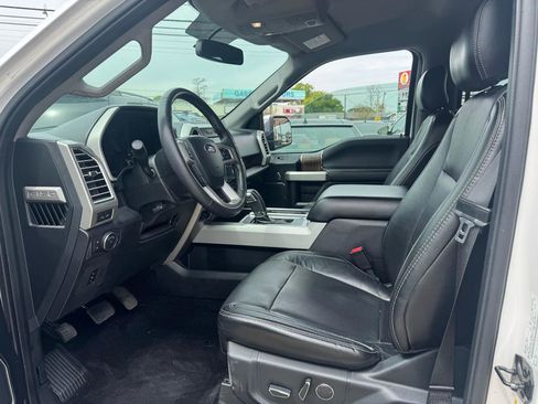 Used 2016 Ford F150 Lariat image 7