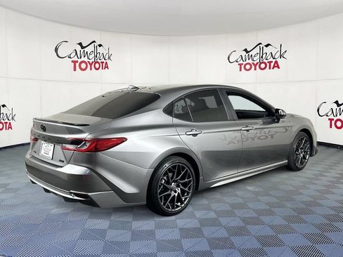 Used 2025 Toyota Camry XSE FWD image 7