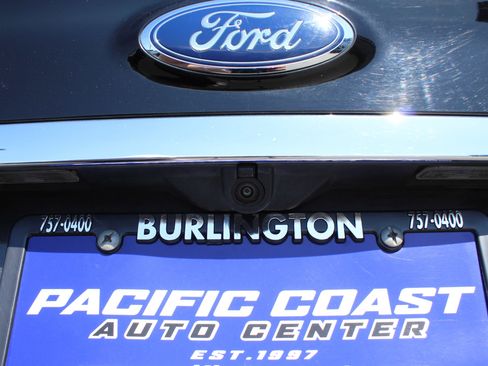 Used 2019 Ford Edge Titanium w/ Equipment Group 301A image 16