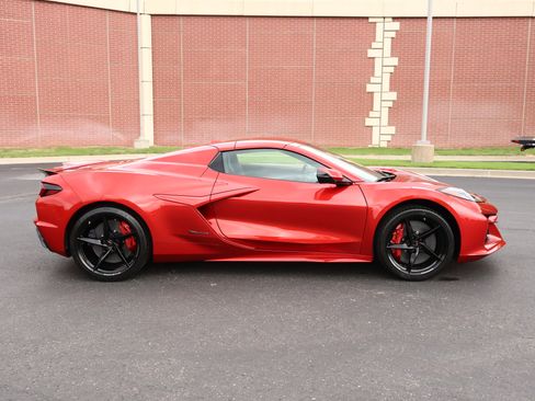 New 2026 Chevrolet Corvette E-Ray AWD/4WD image 39
