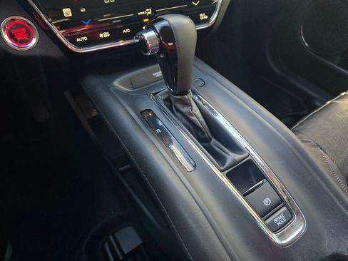 Used 2021 Honda HR-V EX-L image 30