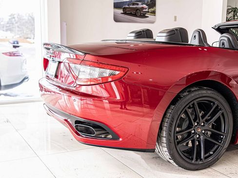 Used 2017 Maserati GranTurismo Sport image 12