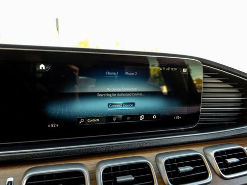 Used 2022 Mercedes-Benz GLE 350 w/ Premium Package image 29