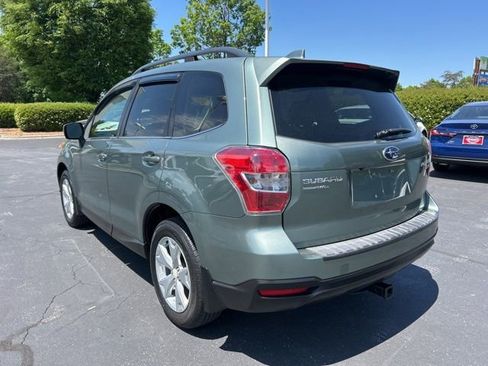 Used 2016 Subaru Forester 2.5i Limited AWD/4WD image 11