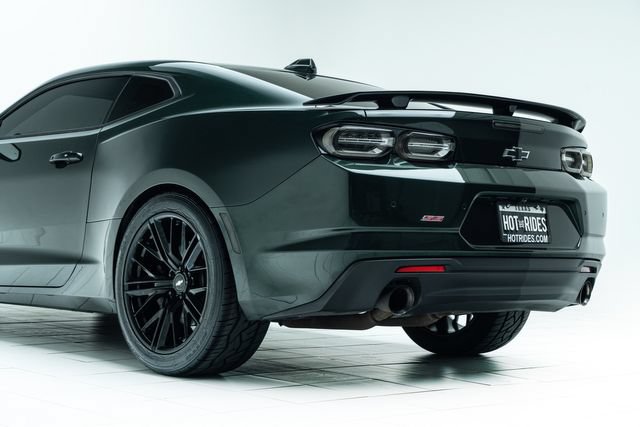 Used 2020 Chevrolet Camaro SS RWD image 20
