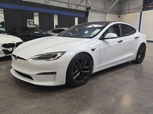 Used 2022 Tesla Model S AWD/4WD image 6