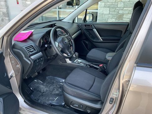 Used 2015 Subaru Forester 2.5i Premium image 13
